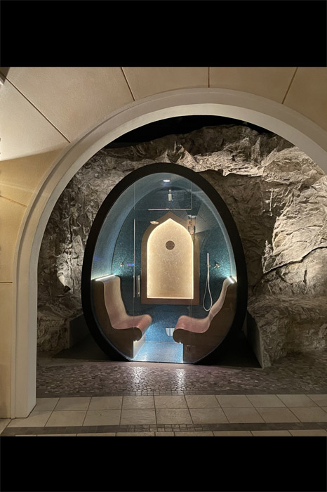 SOLEUM-EGG, Luxury steam bath with SICIS mosaics
