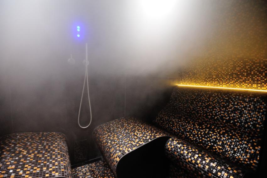 Soleum Ellipse - Luxury Steam bath