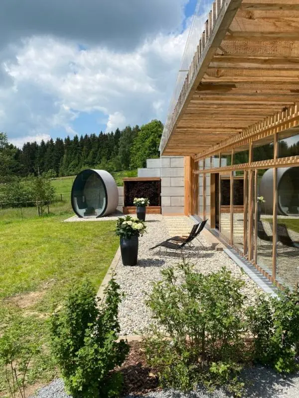 Dampfsauna_Aussenbereich-17 Sauna a vapore all'aperto nel Gasthof Kleines Vorwerk Germania