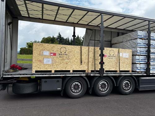 SOLEUM-Lounger-Packing-500 SOLEUMs worldwide delivery of heated loungers