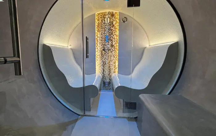 OMEGA outdoor steam bath with TUBE stem